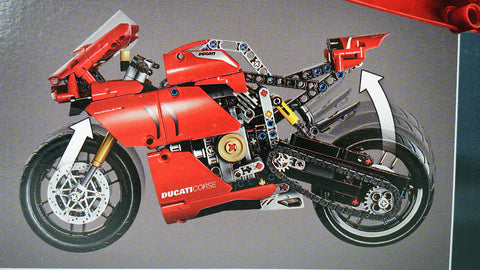 LEGO 42107 Ducati Panigale V4 R Technic 7