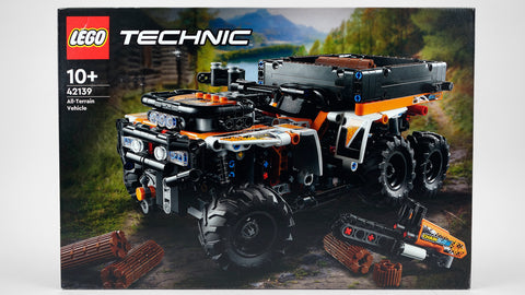 LEGO 42139 Geländefahrzeug Technic 1