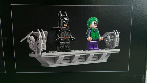 LEGO 76240 Batmobile Tumbler DC Super Heroes 5