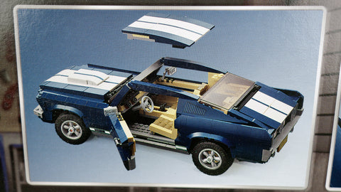LEGO 10265 Ford Mustang Creator Expert 4