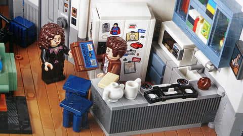 LEGO 21328 Seinfeld Ideas 7