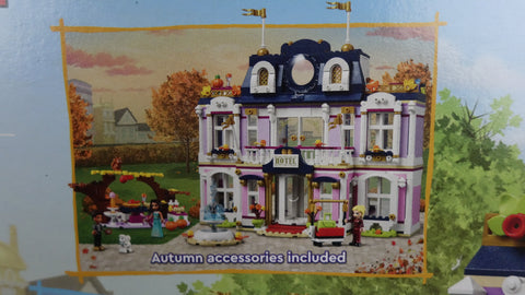 LEGO 41684 Heartlake City Hotel Friends 3
