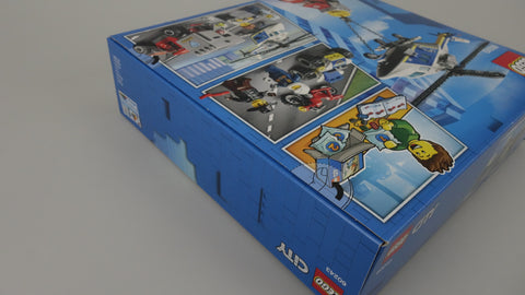 LEGO 60243 Verfolgungsjagd mit dem Polizeihubschrauber City 8