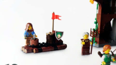 Burg im Wald / Castle in the Forest (910001)