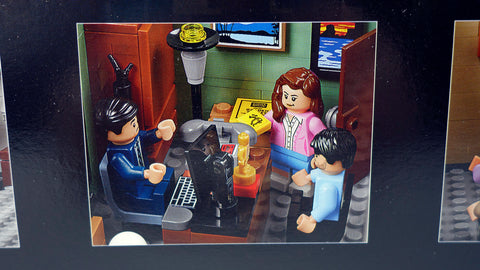 LEGO 21336 The Office Ideas 4