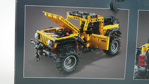 LEGO 42122 Jeep Wrangler Technic 3