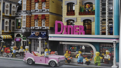 LEGO 10260 Amerikanisches Diner Creator Expert 8