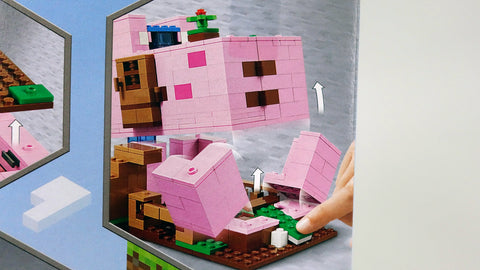 LEGO 21170 Das Schweinehaus Minecraft 4