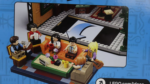 LEGO 21319 Friends Central Perk Ideas 7