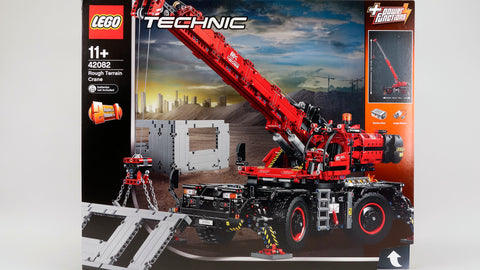 LEGO 42082 Geländegängiger Kranwagen Technic 1