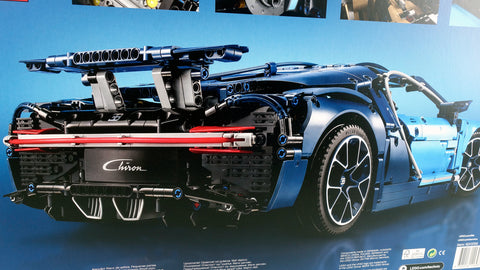 LEGO 42083 Bugatti Chiron Technic 3