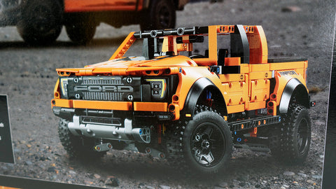 LEGO 42126 Ford® F-150 Raptor Technic 4