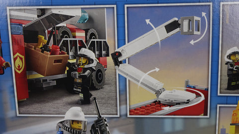 LEGO 60282 Mobile Feuerwehreinsatzzentrale City 3