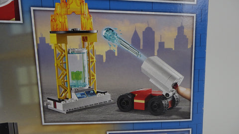 LEGO 60282 Mobile Feuerwehreinsatzzentrale City 5