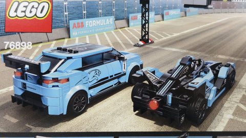 LEGO 76898 Formula E Panasonic Jaguar Racing GEN2 car & Jaguar I-PACE eTROPHY Speed Champions 4